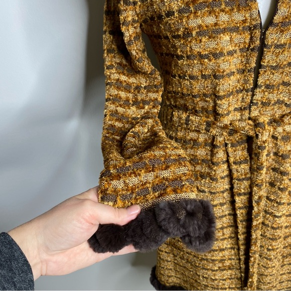 St. John Gold and Brown Textured Coat - Picture 3 of 10